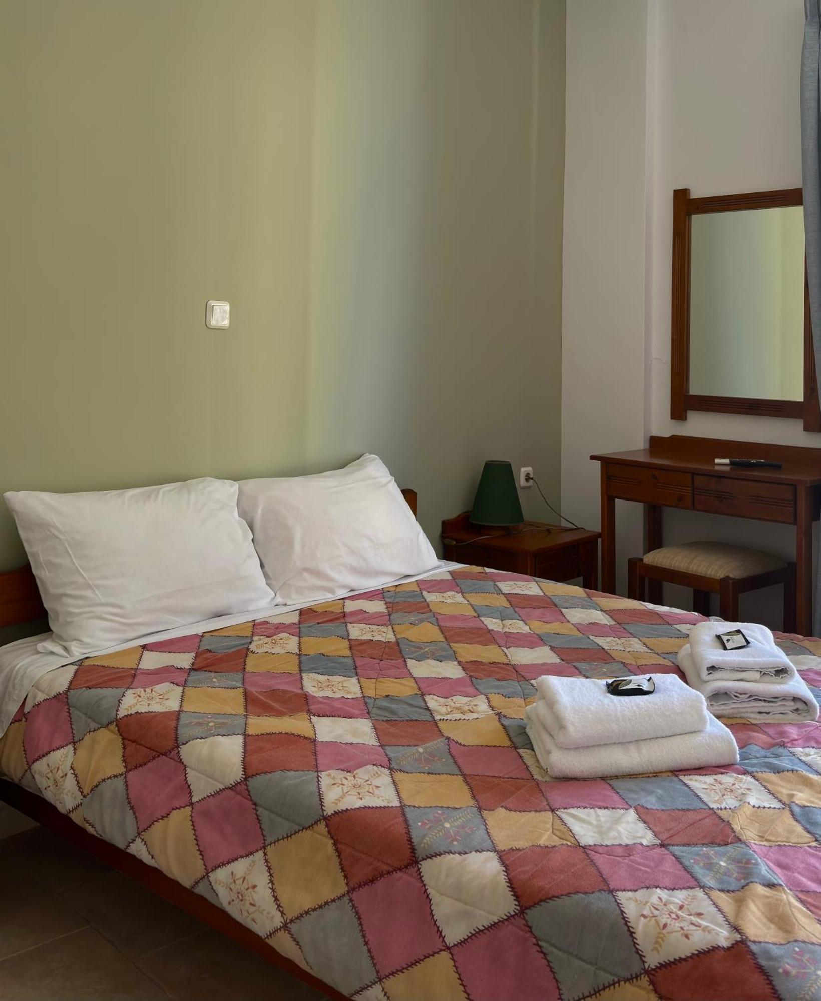 Mesohori Studios Sfakia Bagian luar foto